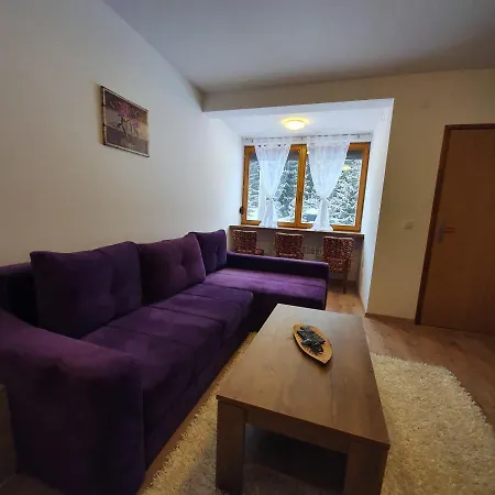 Silueta Dvorista Διαμέρισμα Τζαχορίνα
